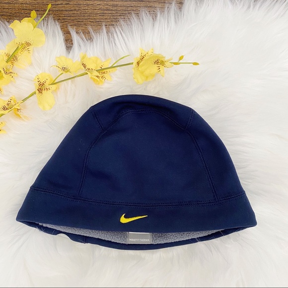 nike winter running hat